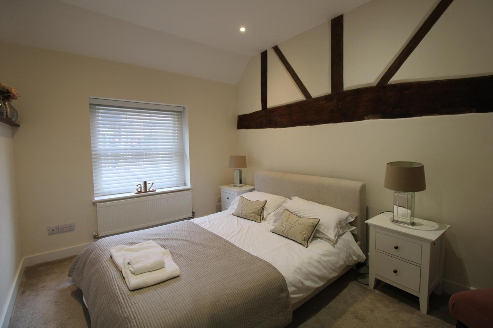 The Warren @ Short Stays Basingstoke Eksteriør bilde